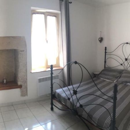 Le Gite Des Remparts Villa Ginestas Exterior photo